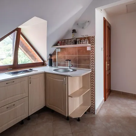 Tánczos * Balatonalmádi