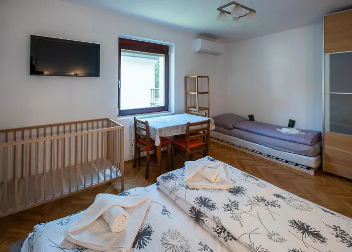 Apartment Tanczos Vendeghaz *